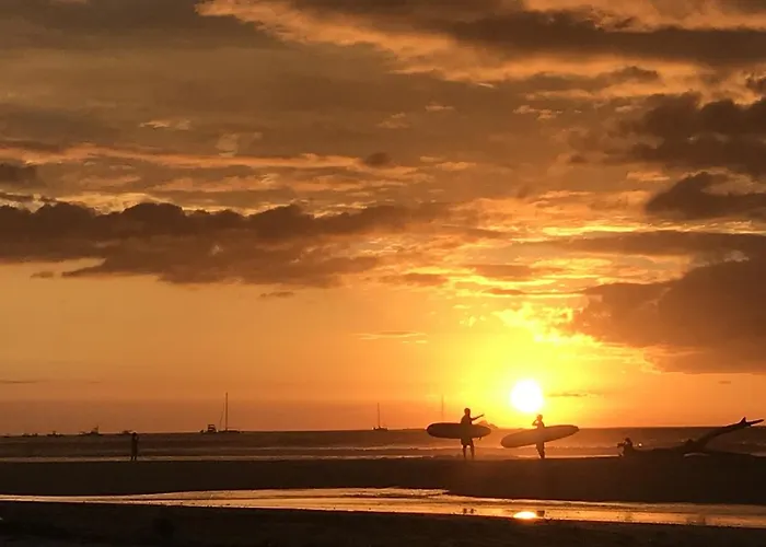 Hostel Tsunami Tamarindo